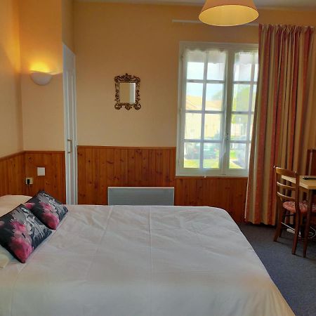 Hotel Des Biches Nuaille Bagian luar foto