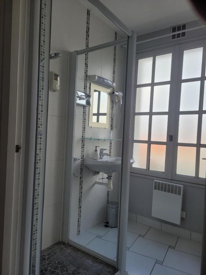 Hotel Des Biches Nuaille Bagian luar foto