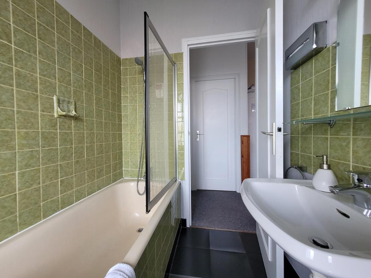 Hotel Des Biches Nuaille Bagian luar foto