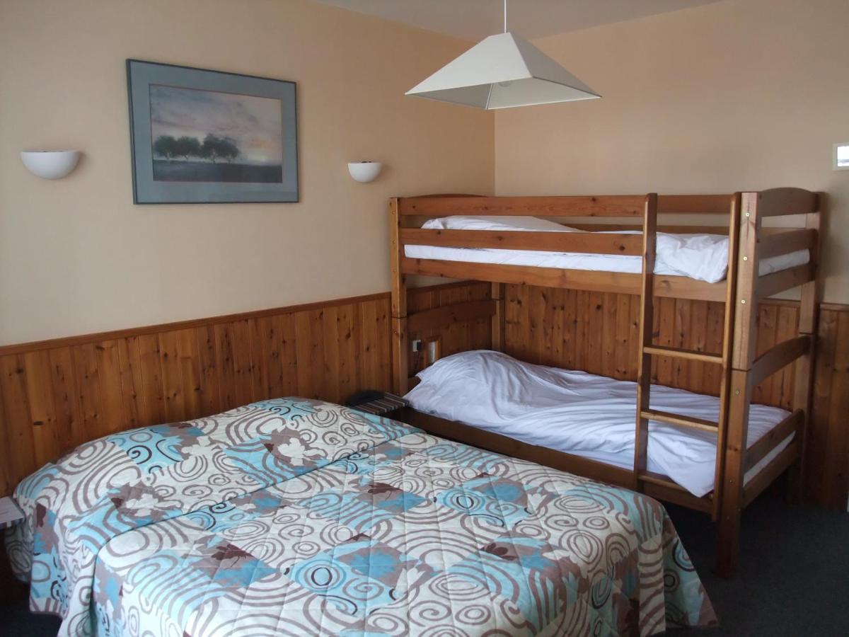 Hotel Des Biches Nuaille Ruang foto