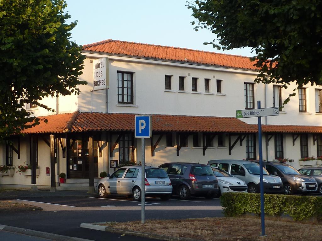 Hotel Des Biches Nuaille Bagian luar foto