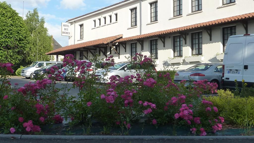 Hotel Des Biches Nuaille Bagian luar foto