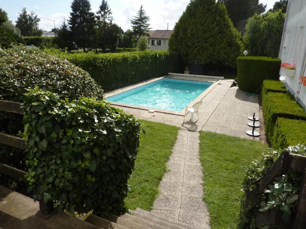 Hotel Des Biches Nuaille Bagian luar foto